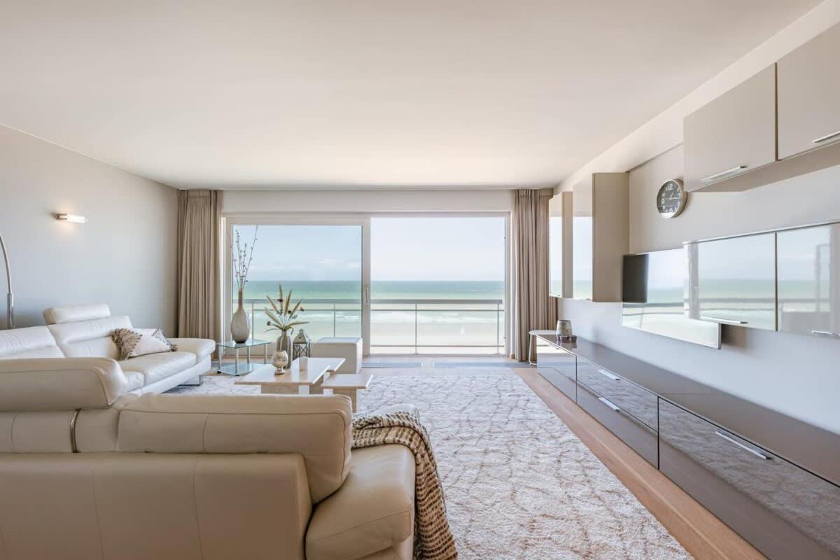 Huswell - Apartment With Stunning Sea View In Middelkerke Exterior photo